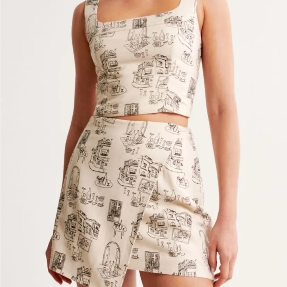 Abercrombie & Fitch Crop Top Linen Top